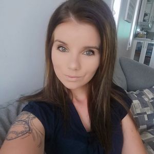 Meet your Posher, Casandra